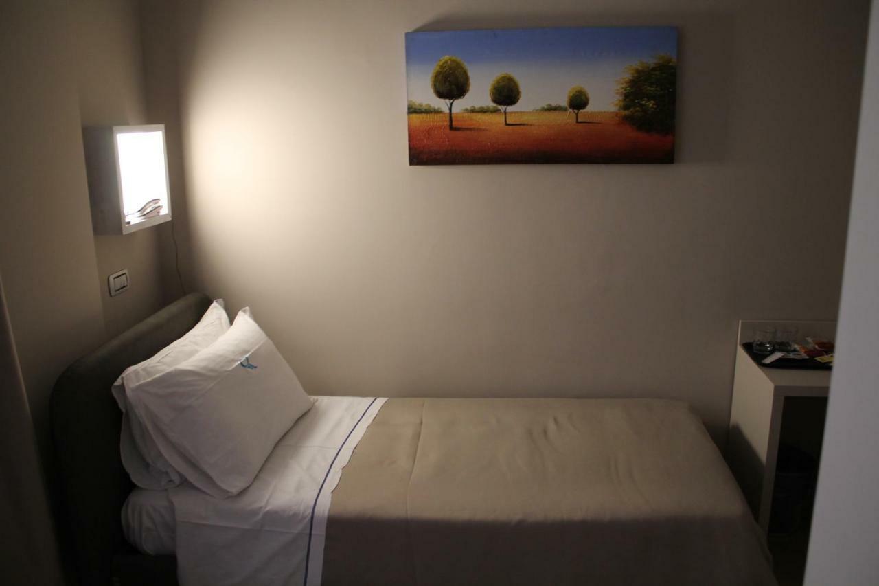 Sonevi Rooms Неаполь Экстерьер фото